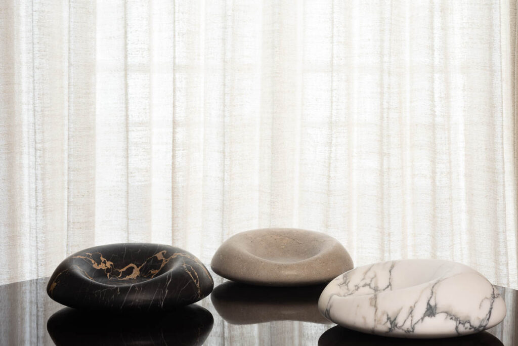 2023 OOumm CETUS PORTORO TRAVERTINE AND PAONAZZO 2023 OOumm CETUS PORTORO TRAVERTINE AND PAONAZZO