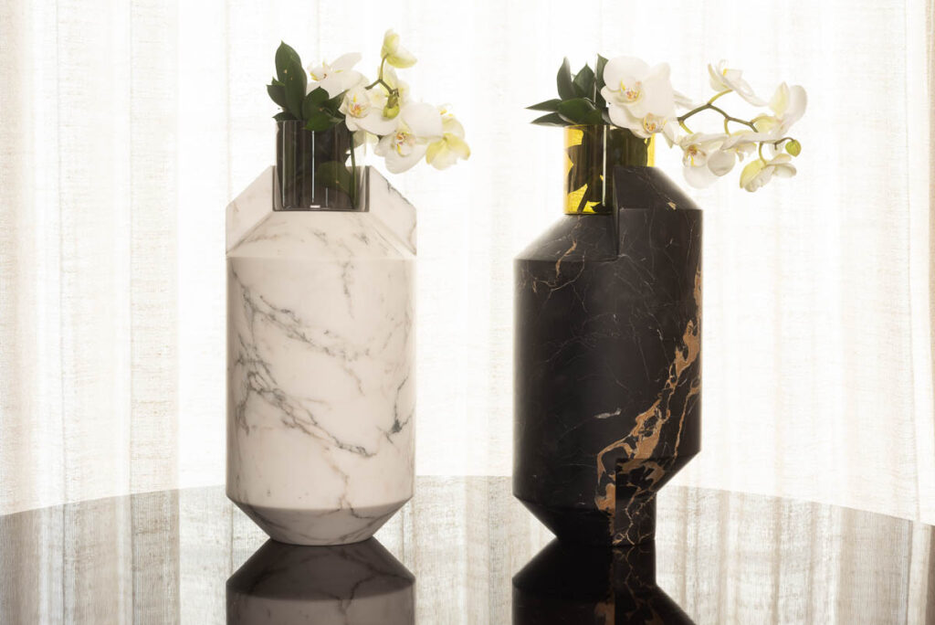 2023 OOumm TOUCANA TALL PAONAZZO AND PORTORO WITH FLOWERS