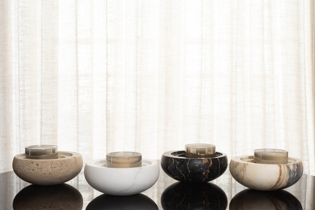 2023 OOumm VEGA SMALL WITH CANDLE